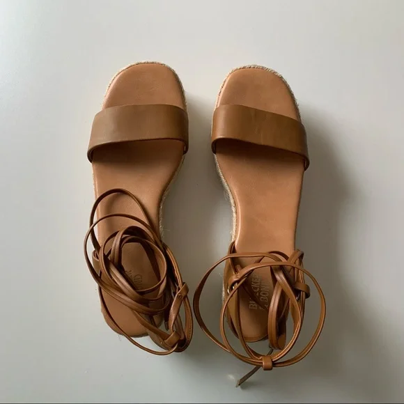 Bleeker & Bond Lace Up Sandals - Picture 3 of 4